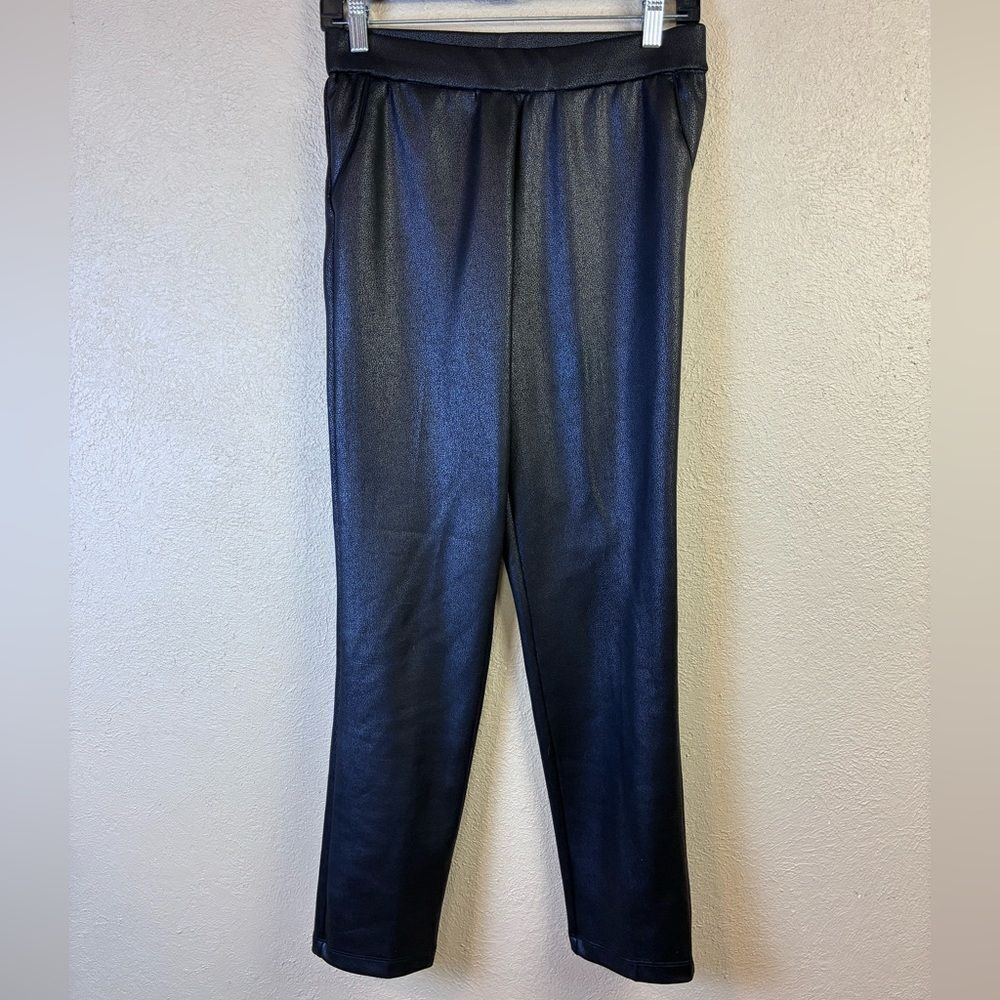 Melissa Paige Elegant Textured Faux Leather pop on pants